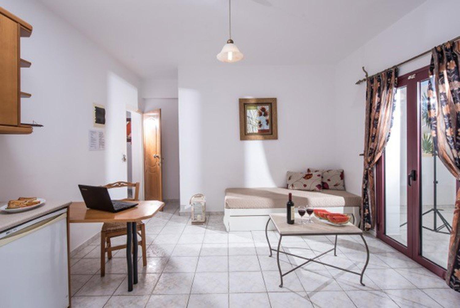 Irida Apartments By Estia มาเลีย ภายนอก รูปภาพ
